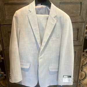 Big Boys Nautica suit, light gray color, size 16, NWT